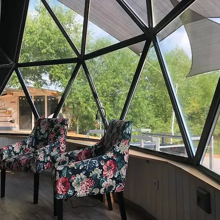 Domeglamping At Fishinglake * Sagvar