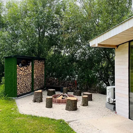 Domeglamping At Fishinglake * Ságvár