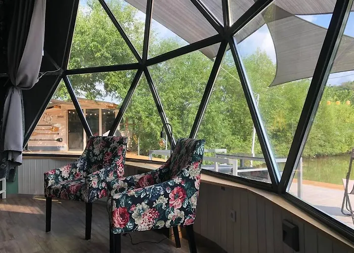 Domeglamping At Fishinglake * Ságvár