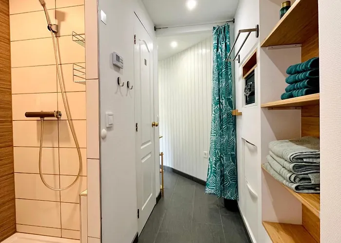 بيت للعطل Domeglamping At Fishinglake *